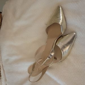 Kitten heel sling back pumps